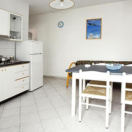 Apartment In Rosolina Mare With A Shared Pool Exterior photo